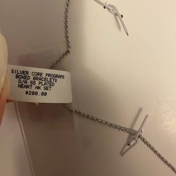 Diamond accent fine silver heart jewelry set - Picture 5 of 5